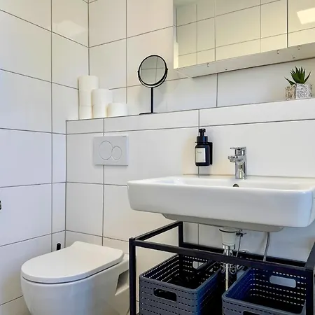 Zentrale Ruhige 3 Zum Wohlfuehlen Apartment *